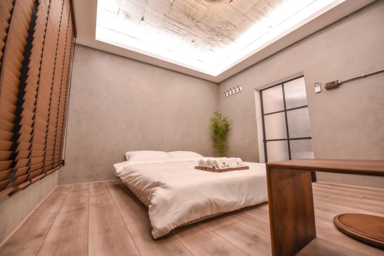 Eryang Homestay Tainan Dış mekan fotoğraf