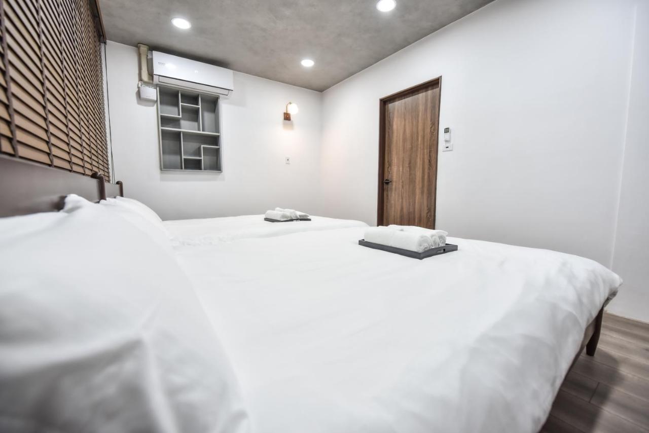 Eryang Homestay Tainan Dış mekan fotoğraf